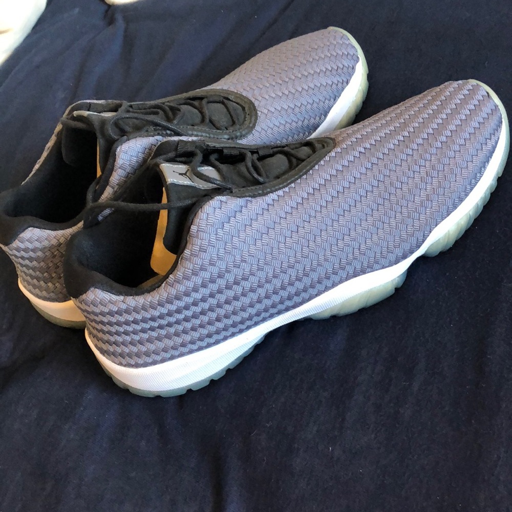 Air Jordan future low. Size 11